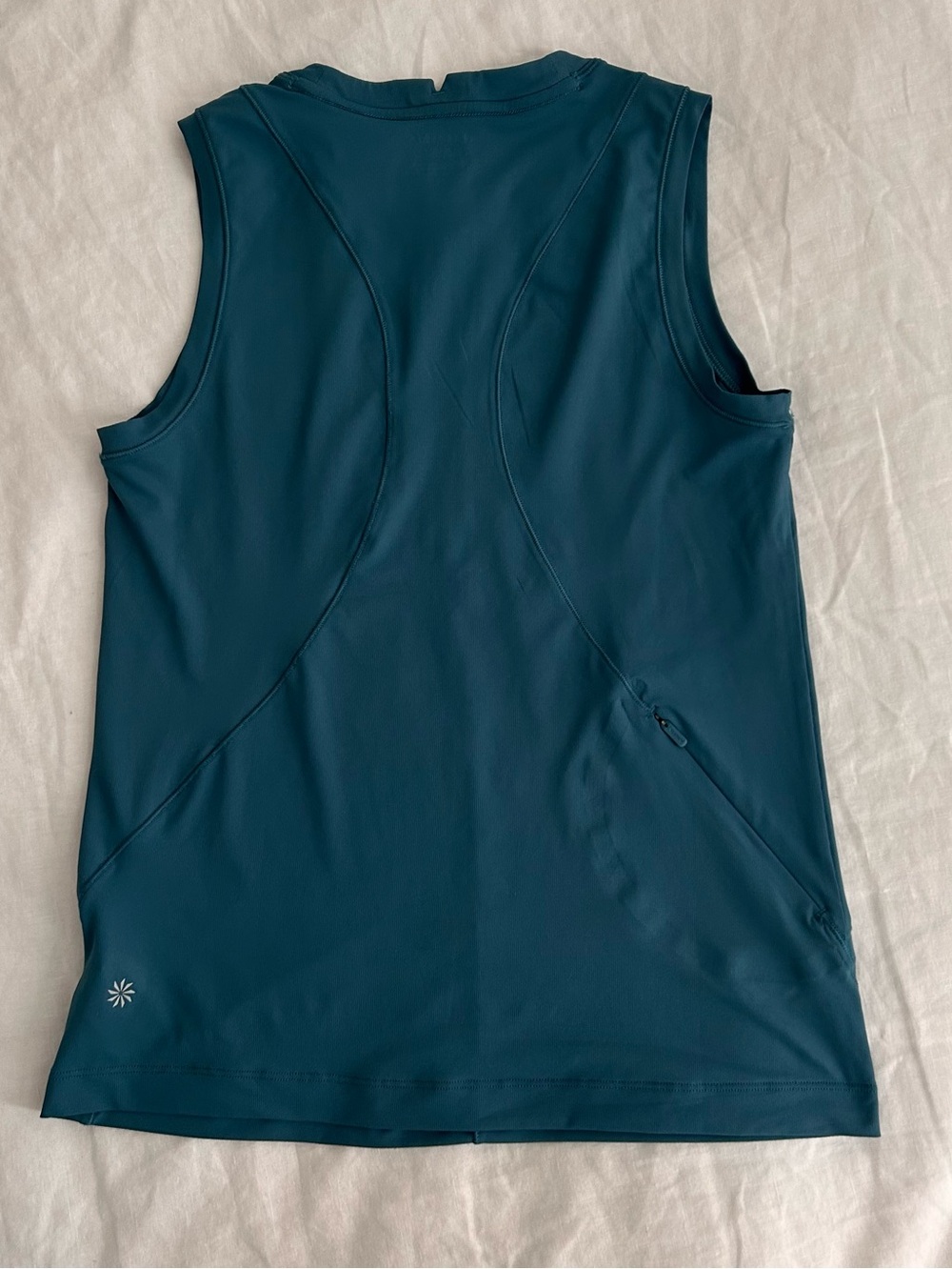 ATHLETA Sunchaser UPF Tank Borealis Green ~ Size XS - Picture 6 of 7